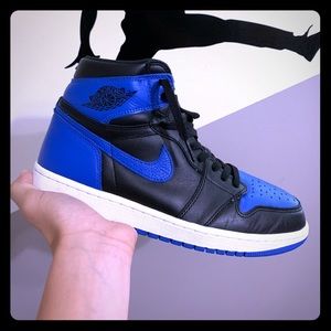 Jordan 1 royals, size 10
